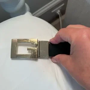 Gucci | Accessories | Reversible Gucci Leather Belt 325 From  display picture 3